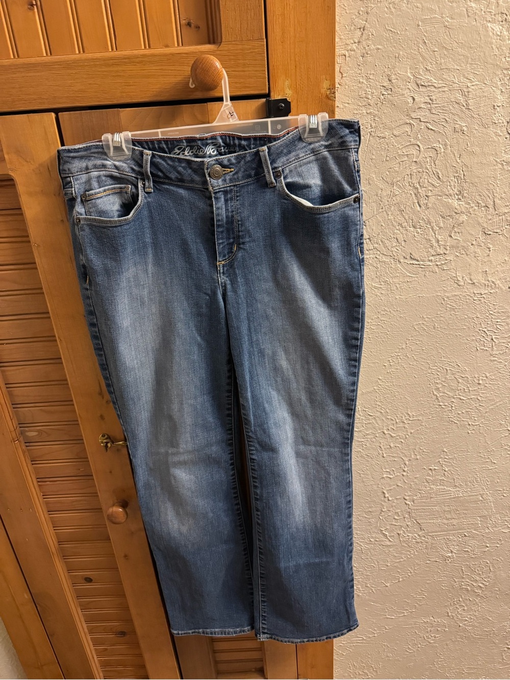 Women’s Eddie Bauer Faded Curvy Bootcut Jeans